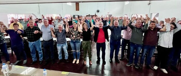 Diretório do MDB de Turvo reforça apoio a pré-candidatura de Tiago Zilli