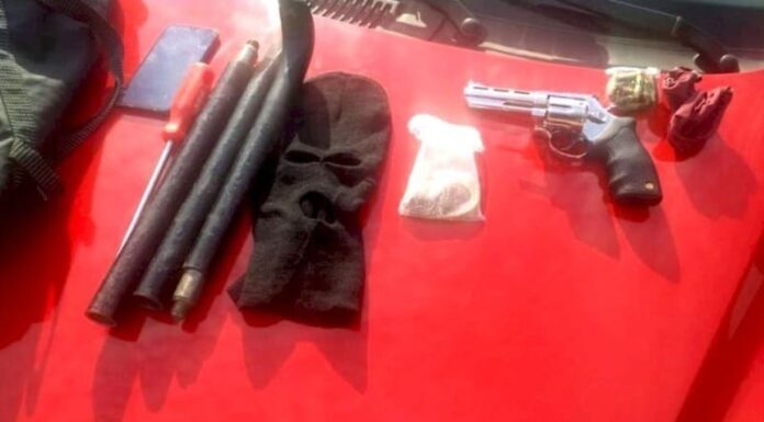 Ação conjunta resulta na prisão de três suspeitos de roubo em residência