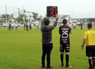 Campeonato Municipal de Jacinto abre com goleada
