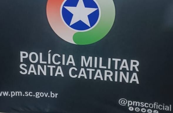 Após tentativa de roubo PM prende dois homens e apreende pistola .9mm e entorpecentes