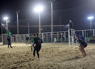 Em noite gelada, Santa Rosa conhece os campeões do Vôlei de Praia