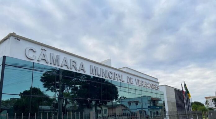 Legislativo de Araranguá realiza formação com estudantes eleitos do Câmara Jovem