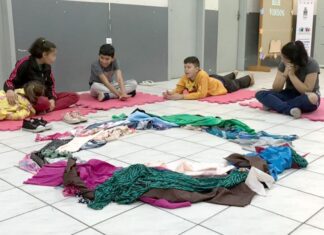 Jacinto Machado introduz aulas de dança e teatro em oficinas do CRAS