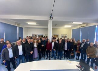 Vereadores de Araranguá participam de discussão sobre liminar que impossibilita novos licenciamentos no Morro dos Conventos