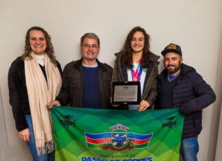 🏆 Medalhista na França, Luísa recebe homenagem da Prefeitura