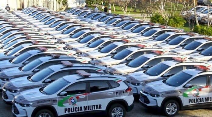 PMSC recebe novas viaturas, armas e câmeras de monitoramento