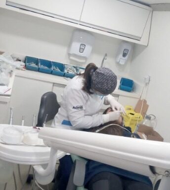 Alunos de Santa Rosa do Sul recebem tratamento de saúde bucal