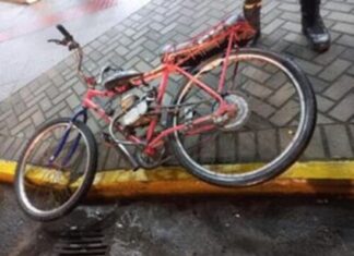 Colisão entre carro e bicicleta é registrada no centro de Sombrio