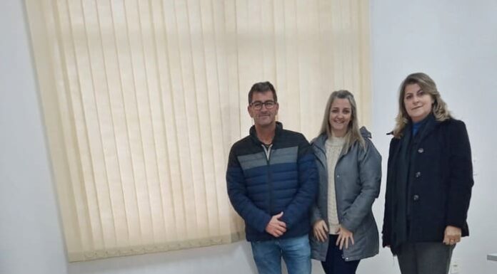 Maracajá recebe alimentos arrecadados no Encontro de Fuscas e Antigos