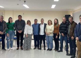 CDL recebe vereadores em rodada de conversa sobre rotativo de Sombrio
