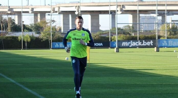 Brenno passa por novo exame e tem retorno ao Grêmio previsto para o início de agosto
