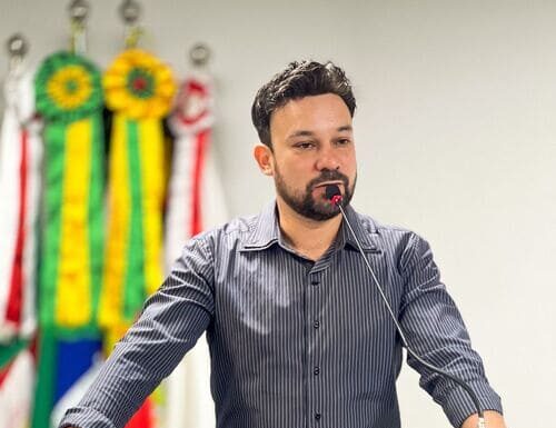 Nata Corvelo assume no Legislativo sombriense
