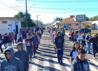 Timbé do Sul realiza ensaio para desfile cívico