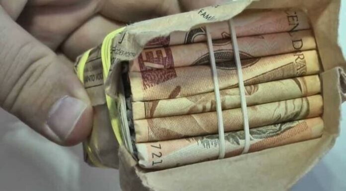Golpista se passa por funcionário de banco e furta dinheiro em Araranguá