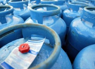 Petrobras reduz preço do gás de cozinha