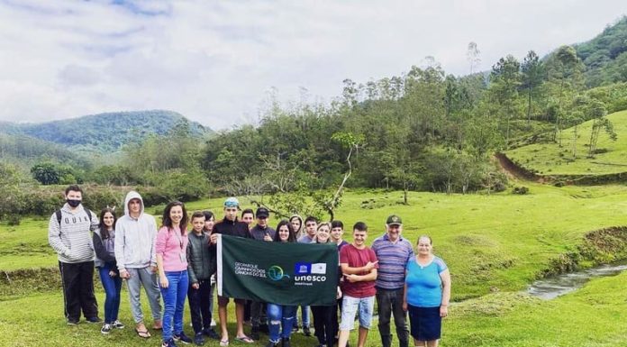 Alunos são convidados a fazer análise turística em propriedade de Jacinto Machado