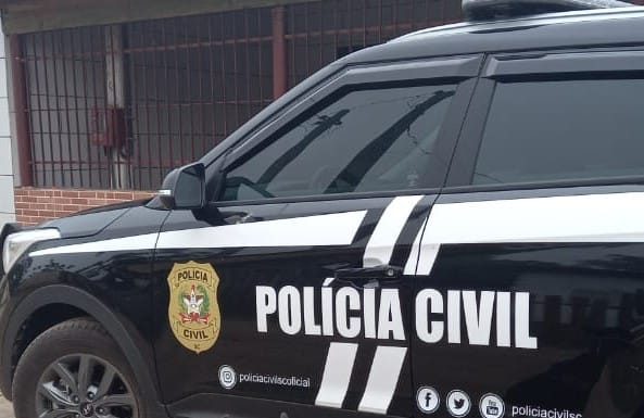 Operação conjunta da Civil e Polícia Militar combate o tráfico na “Favela do UCCA” em Araranguá