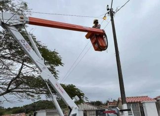 Em Sombrio Secretaria de Obras trabalha na melhoria de cemitérios para o Dia de Finados