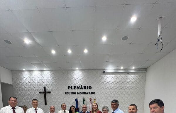 Câmara de Timbé do Sul homenageia Tiago Zilli
