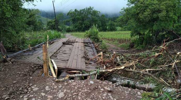 Segunda-feira de muita chuva em Timbé do Sul