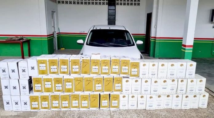 Carga com mais de 370 garrafas de vinho é apreendida em Lages