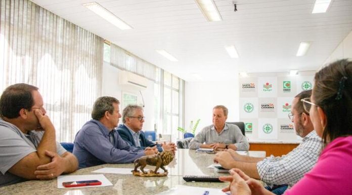 Deputado Tiago Zilli participa de audiência com secretário da Agricultura e solicita apoio para o setor