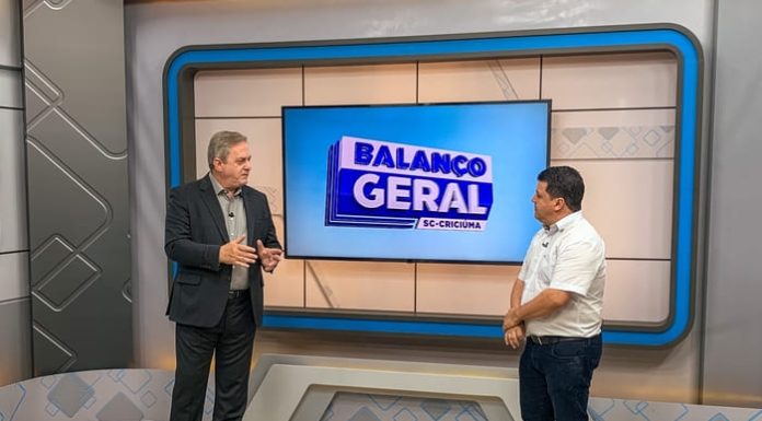 Prefeito de Praia Grande divulga o município em entrevista para o Balanço Geral