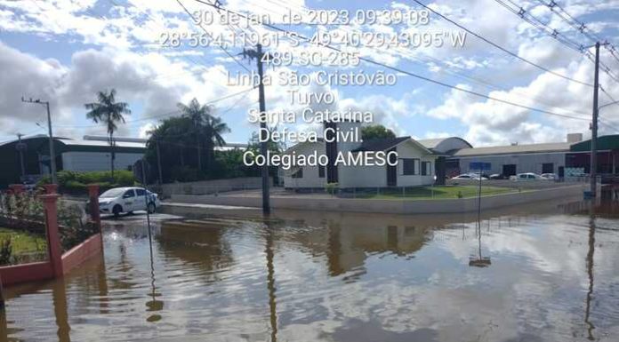 Defesa Civil Regional mobilizada em Turvo