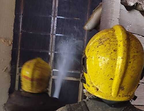 Incêndio mobiliza Bombeiros em Meleiro