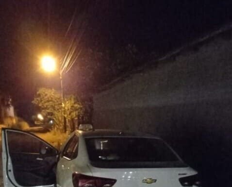 Taxista é roubado em Araranguá e PM recupera veículo e dinheiro da vítima
