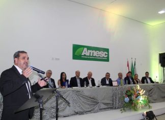 Almides toma posse como novo presidente da AMESC