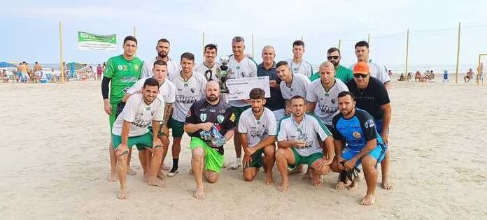 Santa Rosa do Sul e Sombrio levam os títulos do praiano de areia