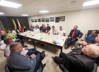 Deputado Tiago Zilli e prefeitos da Amesc apresentam demandas ao novo secretário de Infraestrutura