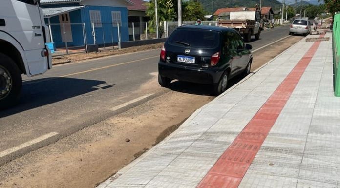 Ruas de Jacinto Machado recebem passeios padronizados