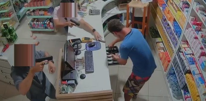 Policiais penais do RS impedem assalto em Araranguá