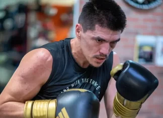 Boxeador Sombriense, Patrick Teixeira treina para disputa do título