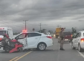 Tragédia em São João do Sul: duas pessoas morrem em acidente entre moto e automóvel