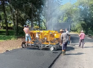 Concluída pavimentação na rodovia dos Pinheirinhos