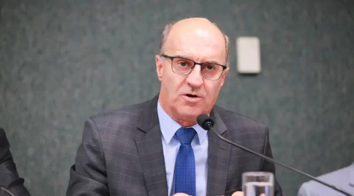 Zé Milton defende revisão da Política Hospitalar Catarinense