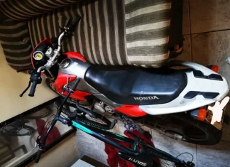 Moto é vendida por R$100 reais em Passo de Torres