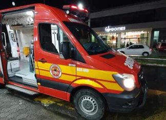 Mulher é atropelada na Papa João XXIII em Sombrio na noite de quarta-feira