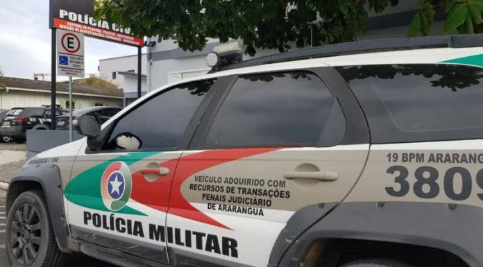 PM prende homem que agredia sua companheira em Turvo