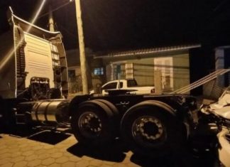 Acidente envolve três veículos em Araranguá