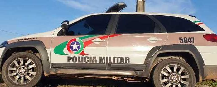 Adolescente é apreendido com maconha em Turvo