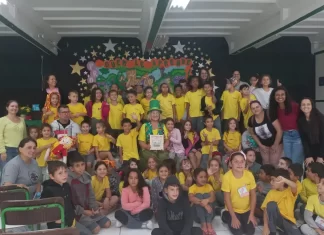 Sombrio: Escola Nilza Matos Pereira promove palestra sobre o Dia do Livro e incentiva o hábito da leitura