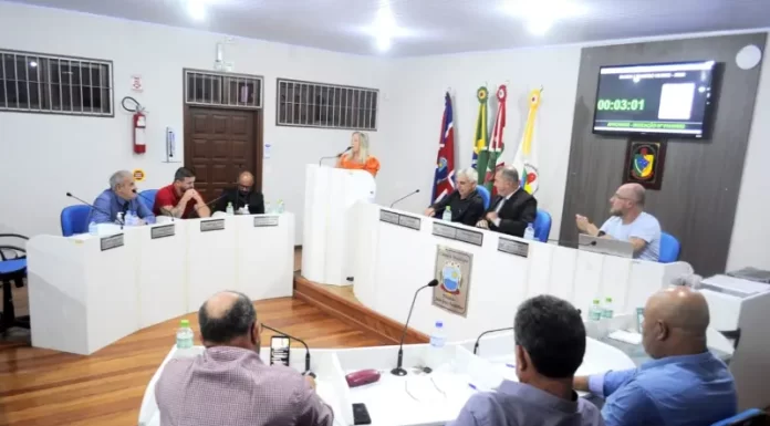 Câmara Municipal de Balneário Gaivota aprova contas do executivo
