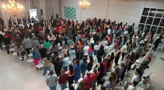 Mais de 400 profissionais participam do Encontro Estadual para Conselheiros Tutelares em Balneário Gaivota