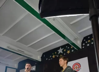 Campeão Mundial de boxe é entrevistado por Grêmio Estudantil em Sombrio