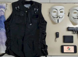 Mãe e filho são presos por extorsão em Blumenau