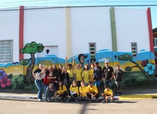 Arte e grafite: o muro da Casa da Cultura de Sombrio está de cara nova!